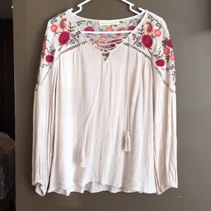 A beautiful top, size medium.